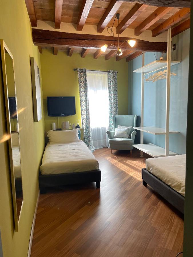 Le Camere Di Bsuites Affittacamere Parma Exterior photo